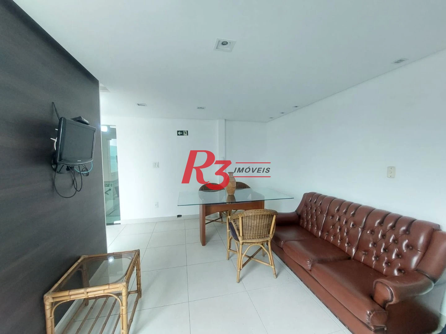 Apartamento com 2 dormitórios à venda, 160 m² por R$ 900.000,00 - José Menino - Santos/SP