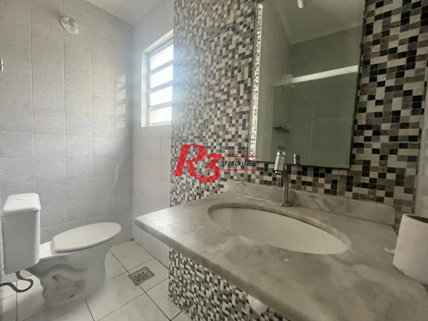 Apartamento com 3 dormitórios à venda, 100 m² por R$ 600.000,00 - Ponta da Praia - Santos/SP