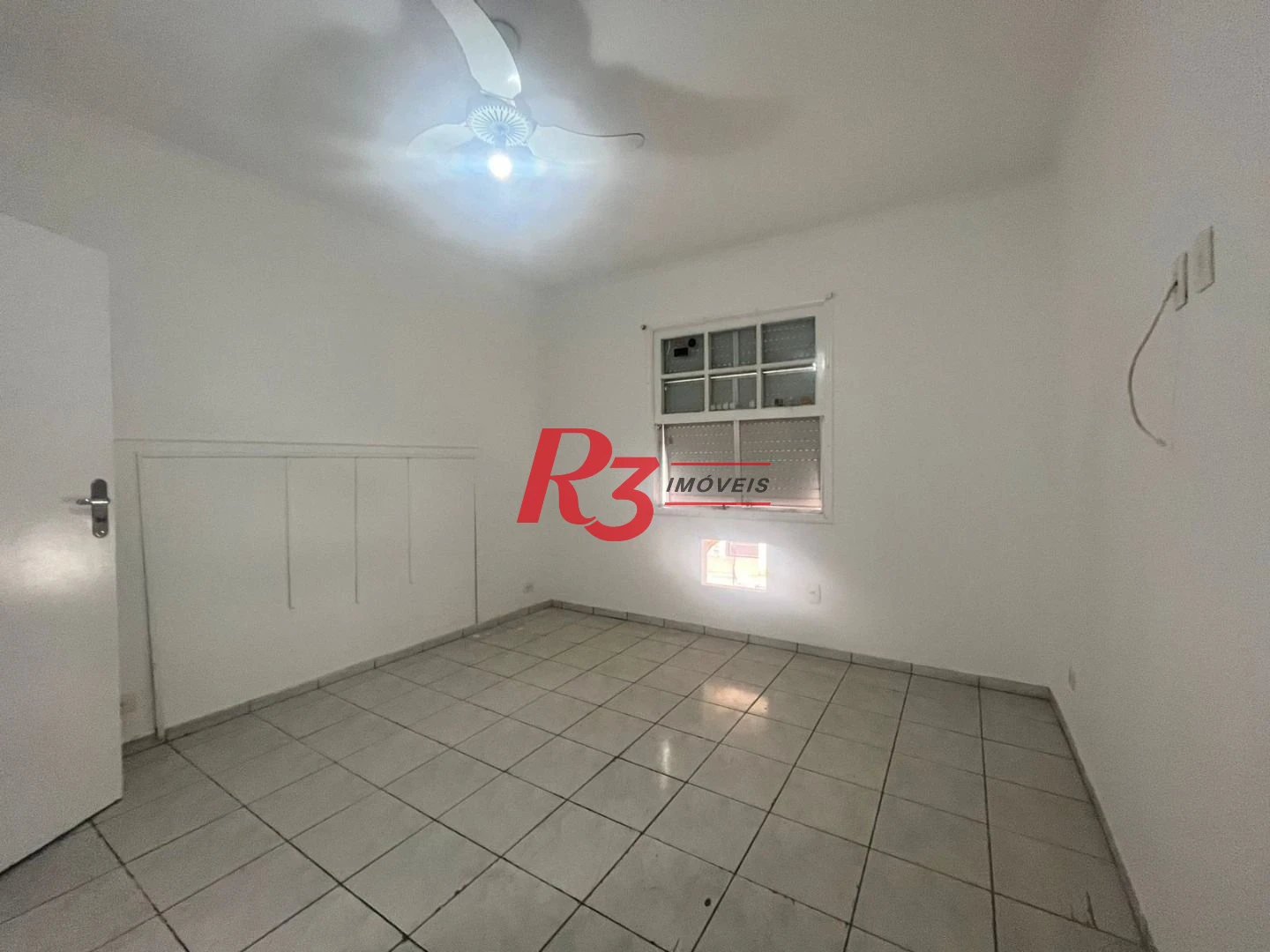 Apartamento com 3 dormitórios à venda, 100 m² por R$ 600.000,00 - Ponta da Praia - Santos/SP