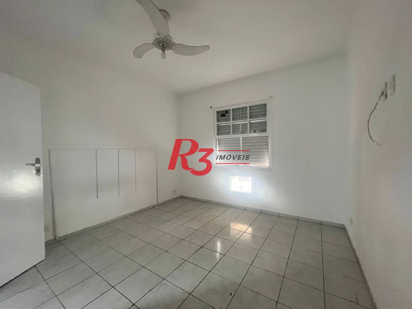 Apartamento com 3 dormitórios à venda, 100 m² por R$ 600.000,00 - Ponta da Praia - Santos/SP