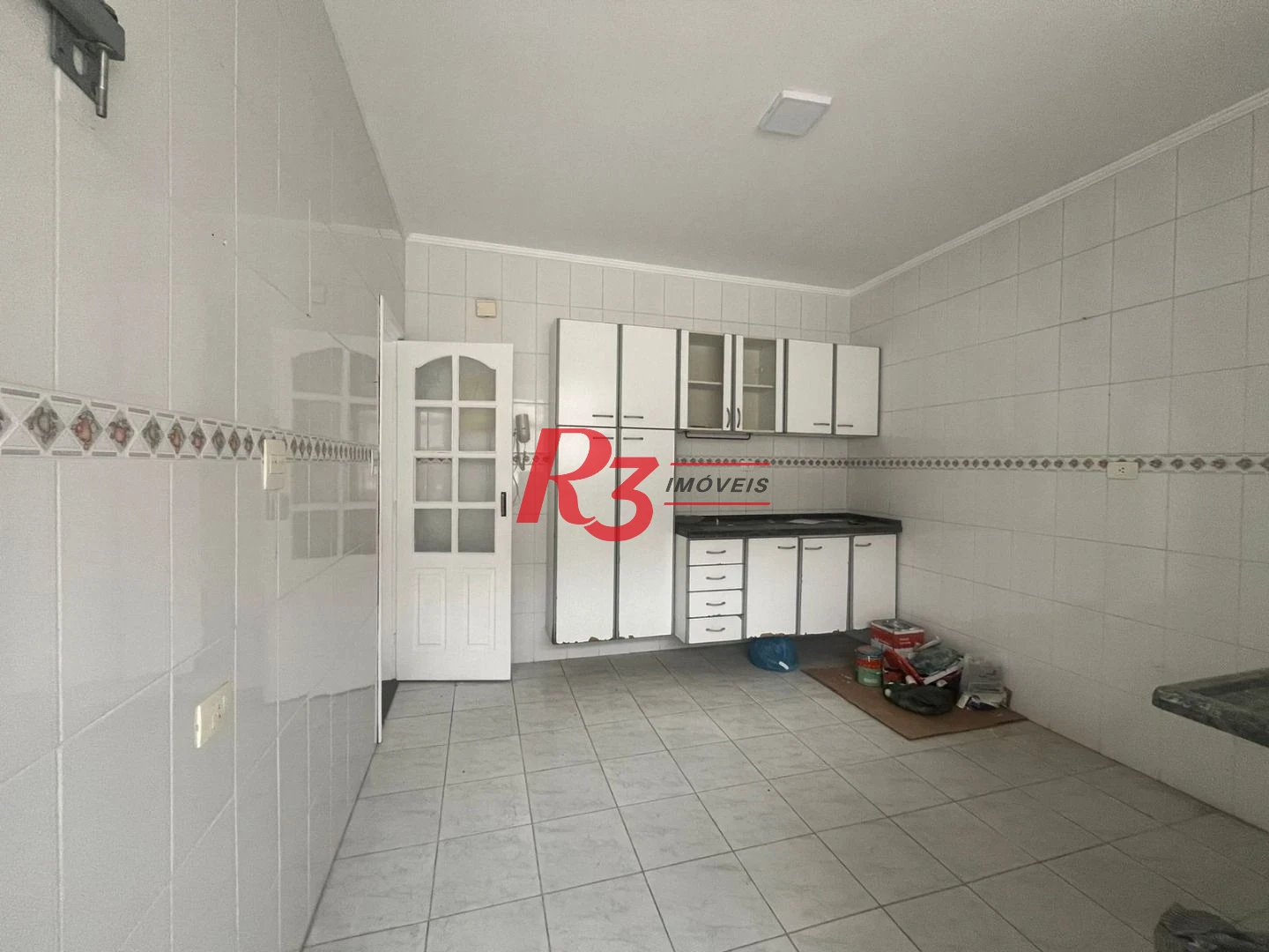 Apartamento com 3 dormitórios à venda, 100 m² por R$ 600.000,00 - Ponta da Praia - Santos/SP