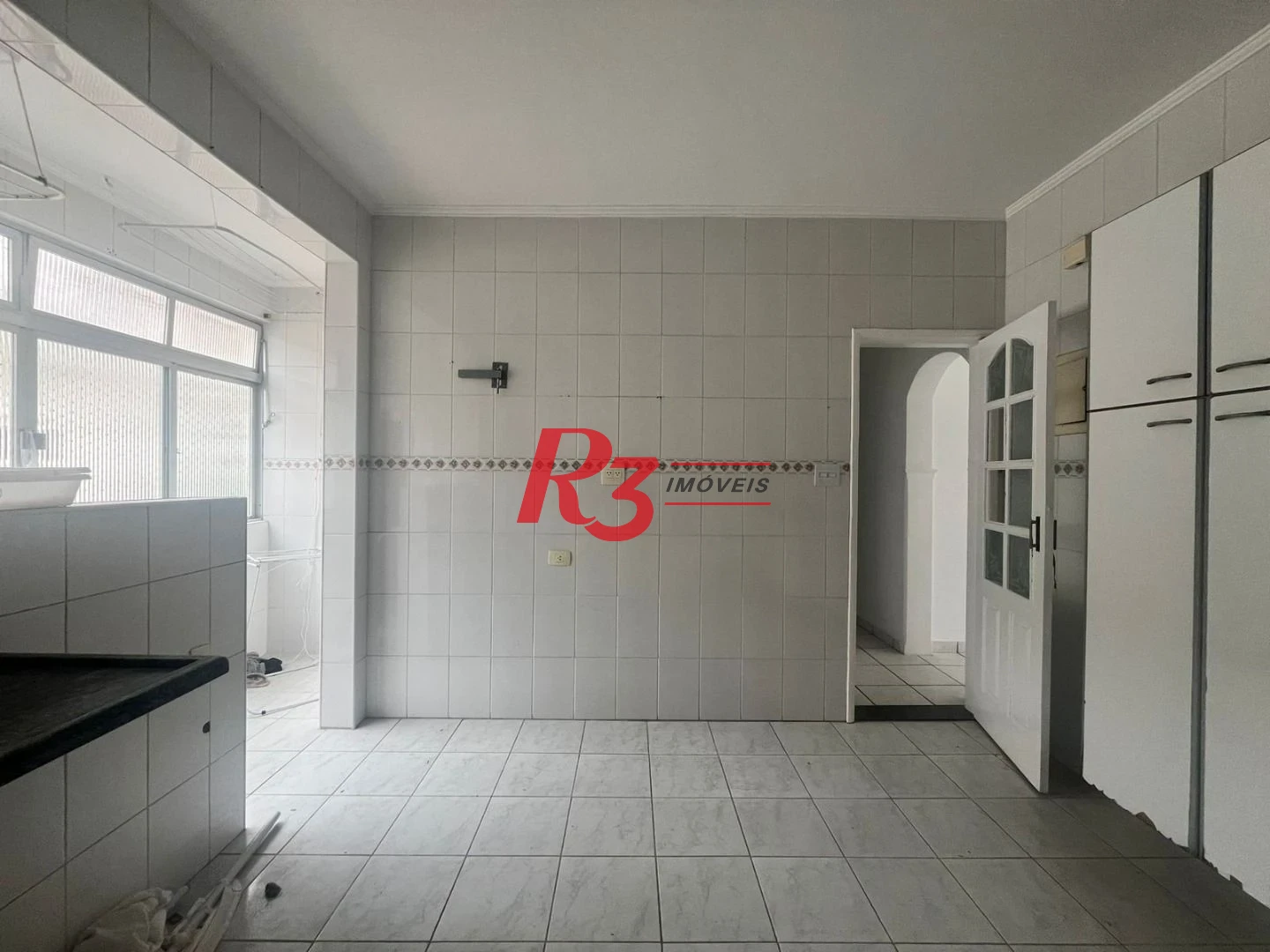 Apartamento com 3 dormitórios à venda, 100 m² por R$ 600.000,00 - Ponta da Praia - Santos/SP