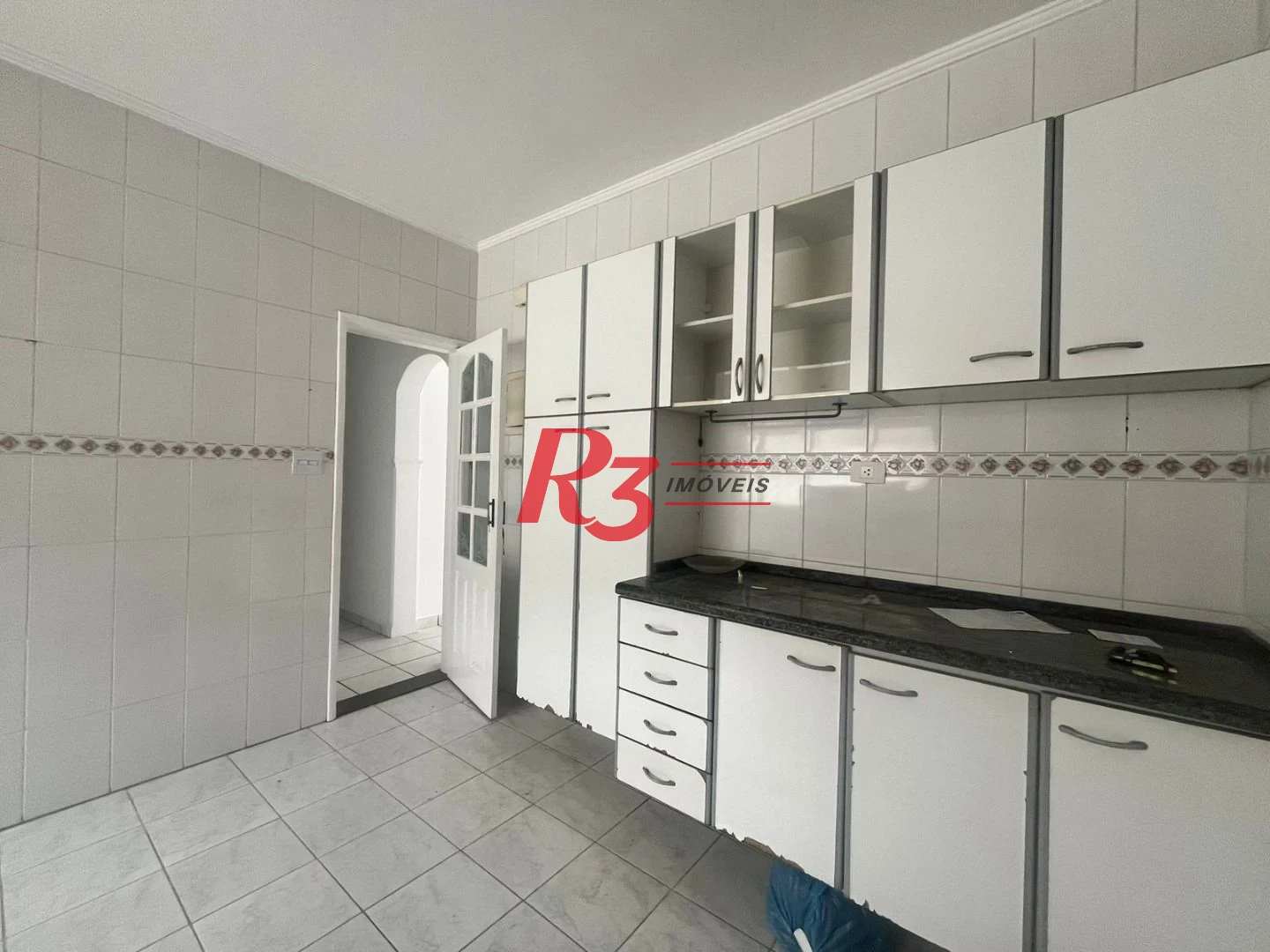 Apartamento com 3 dormitórios à venda, 100 m² por R$ 600.000,00 - Ponta da Praia - Santos/SP