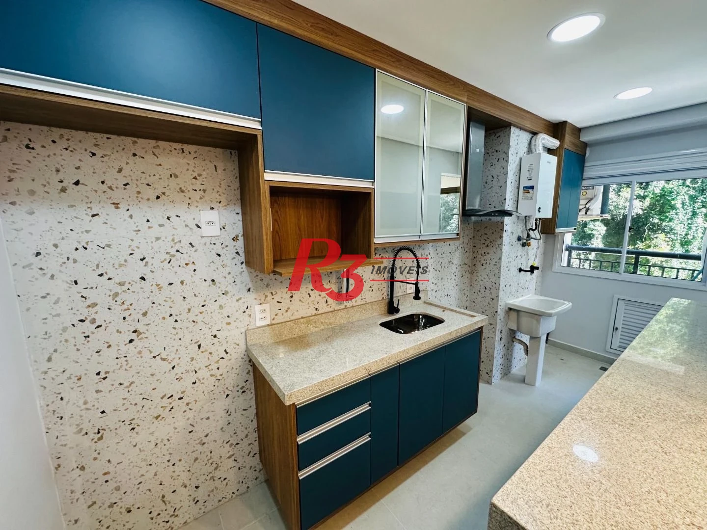 Apartamento à venda, 62 m² por R$ 752.600,00 - Marapé - Santos/SP