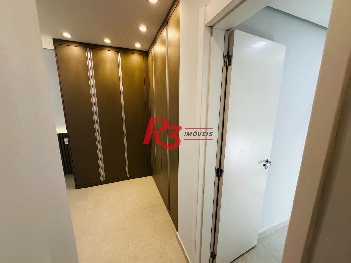 Apartamento à venda, 62 m² por R$ 752.600,00 - Marapé - Santos/SP