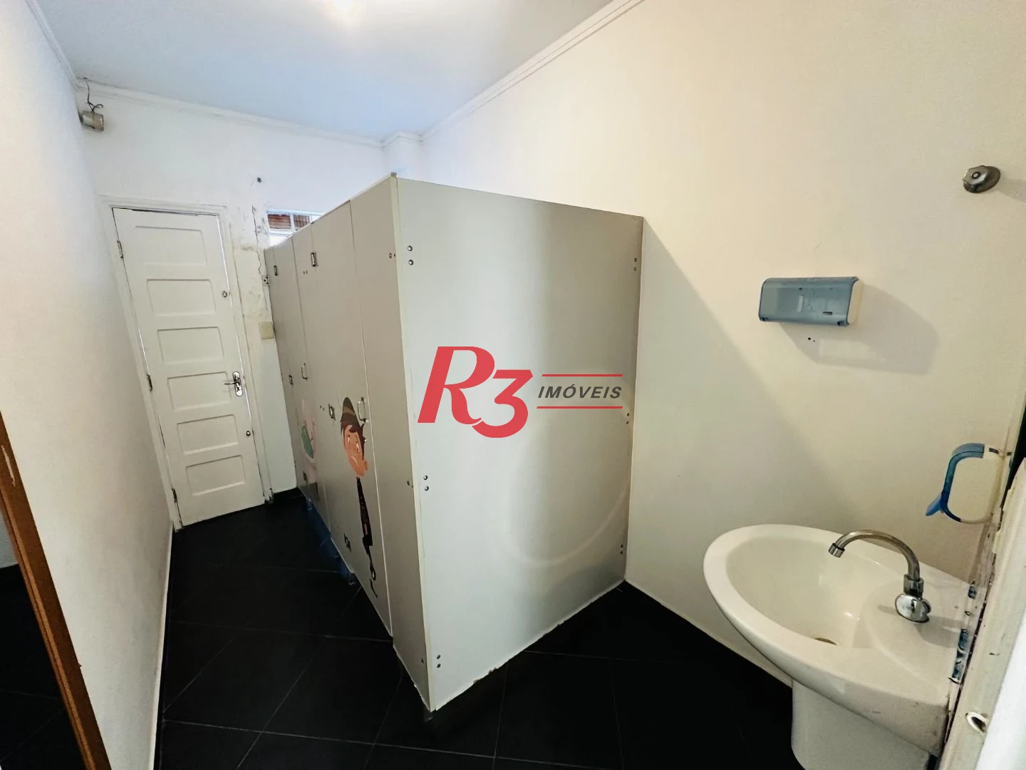Sobrado com 4 dormitórios à venda, 245 m² por R$ 1.500.000,00 - Ponta da Praia - Santos/SP