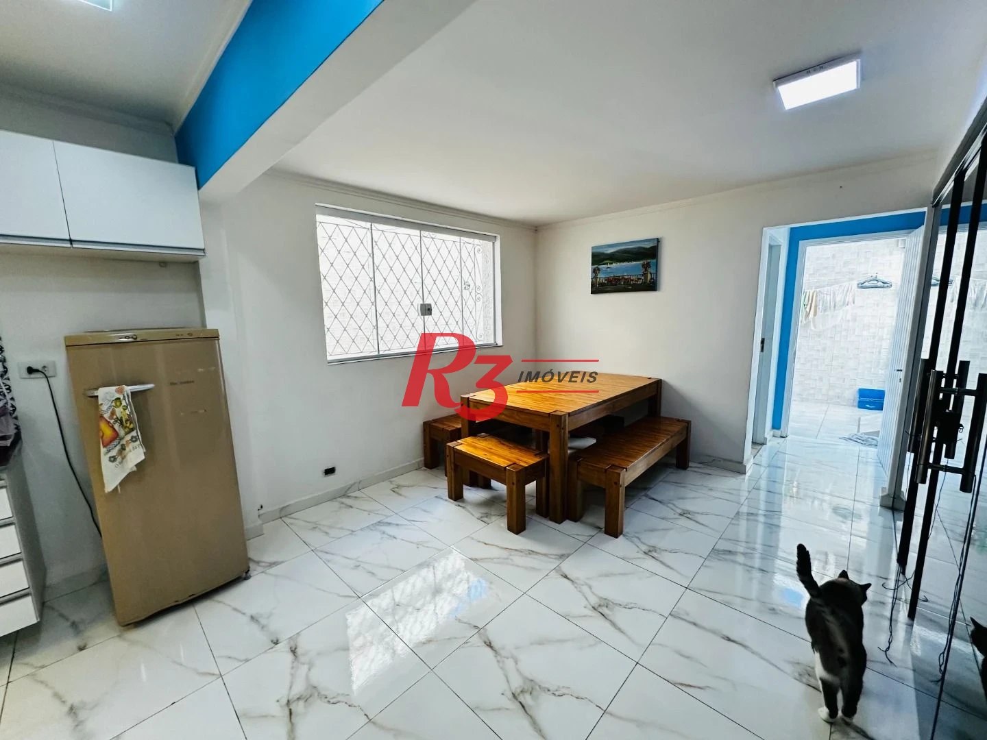 Sobrado com 4 dormitórios à venda, 245 m² por R$ 1.500.000,00 - Ponta da Praia - Santos/SP