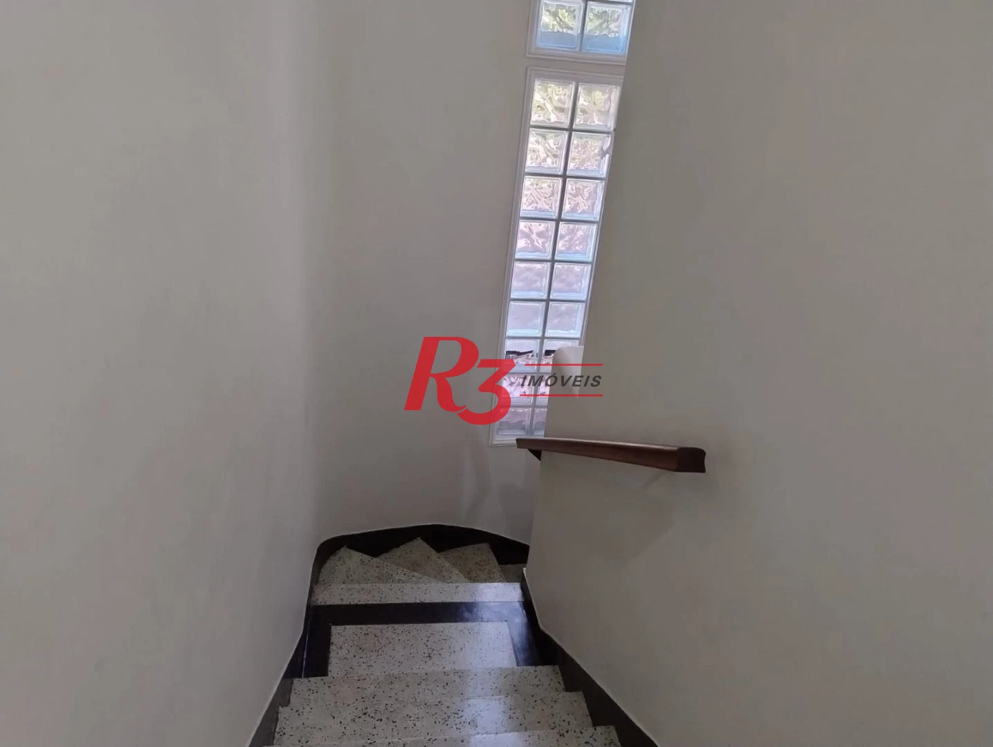 Sobrado à venda, 226 m² por R$ 700.000,00 - Centro - São Vicente/SP