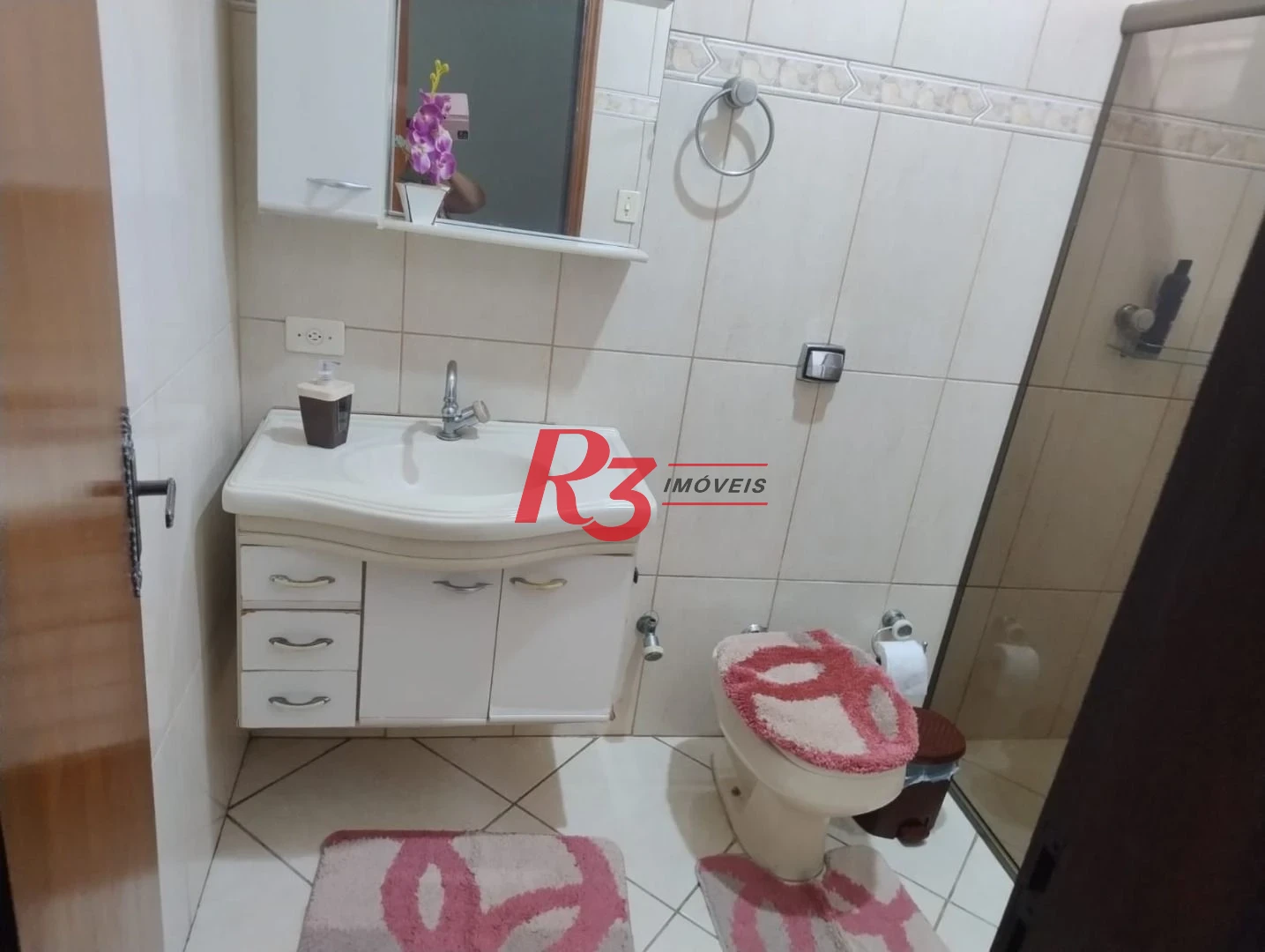 Sobrado à venda, 226 m² por R$ 700.000,00 - Centro - São Vicente/SP