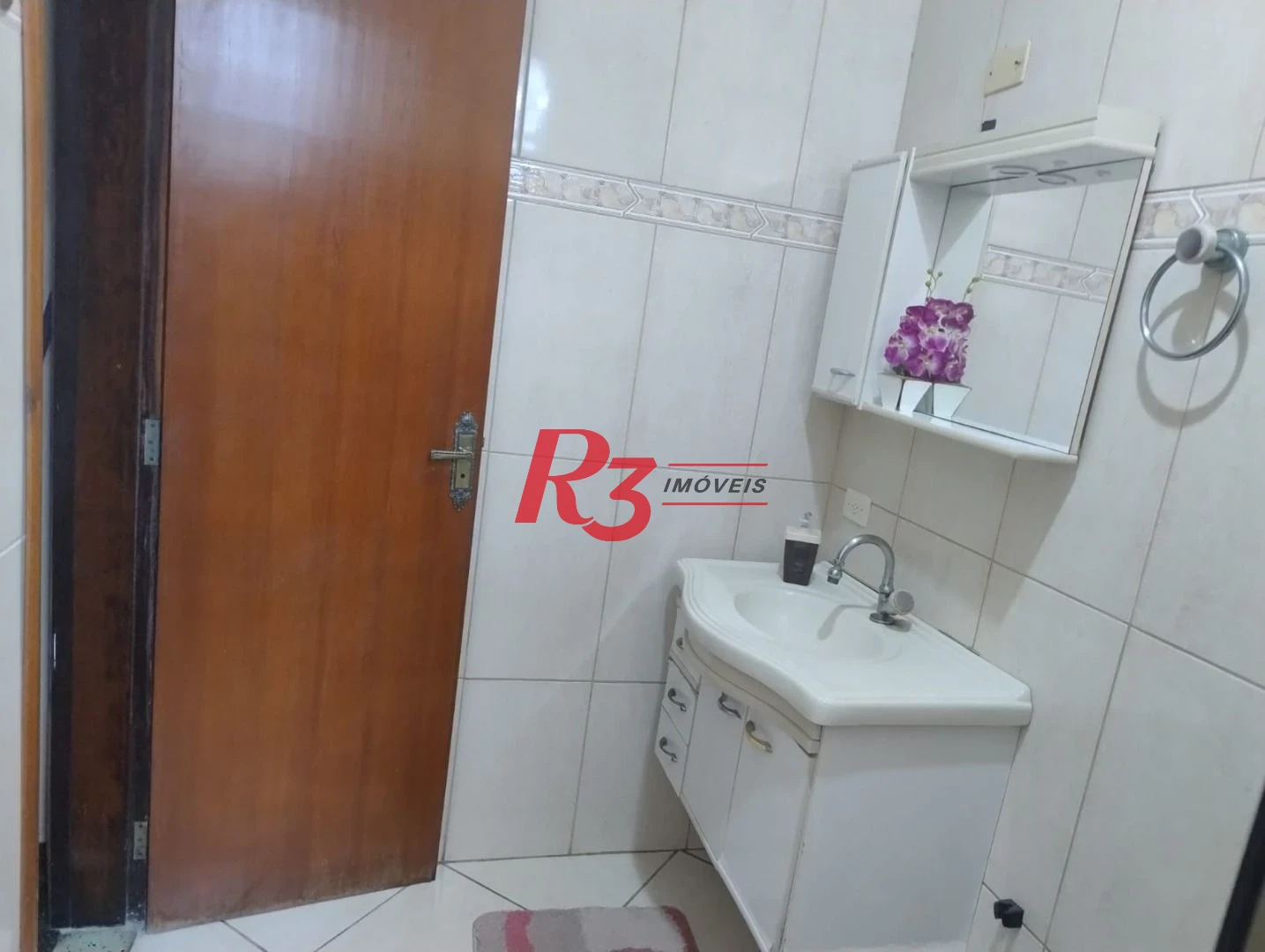 Sobrado à venda, 226 m² por R$ 700.000,00 - Centro - São Vicente/SP