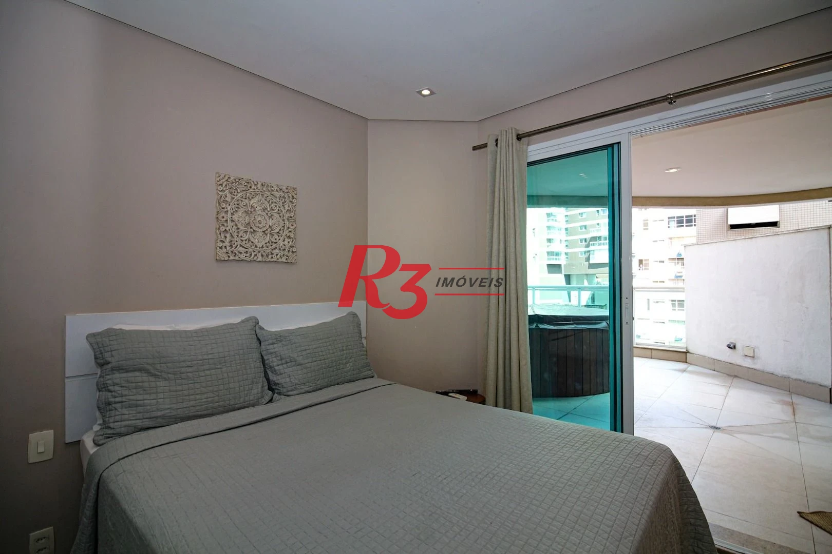 Apartamento com 1 dormitório à venda, 63 m² por R$ 766.000,00 - Pompéia - Santos/SP