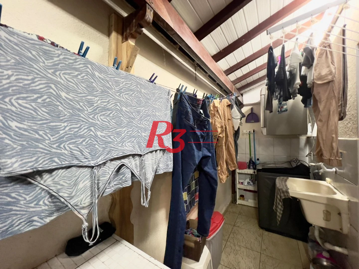 Casa com 3 dormitórios à venda, 182 m² por R$ 1.400.000,00 - Embaré - Santos/SP