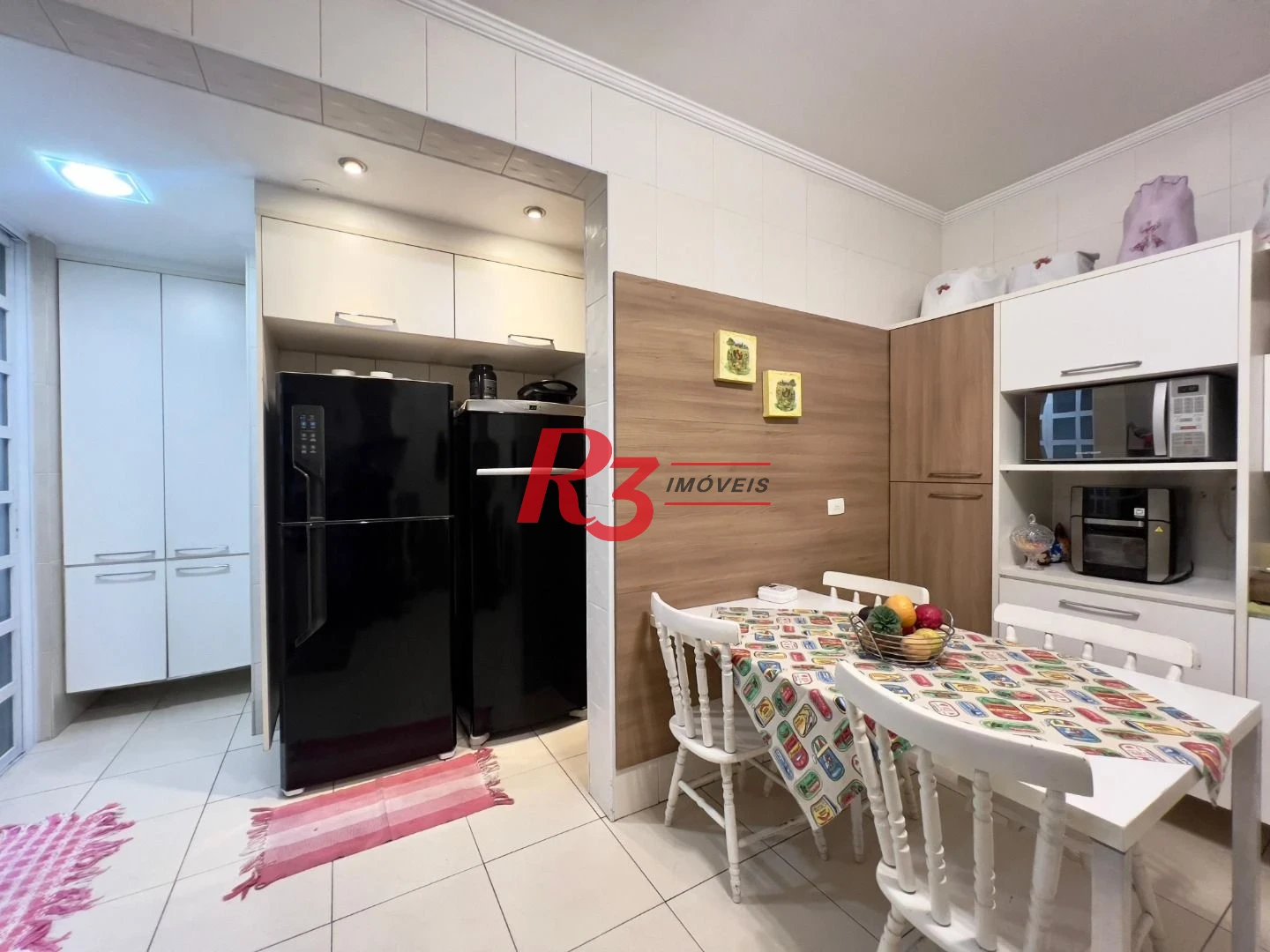 Casa com 3 dormitórios à venda, 182 m² por R$ 1.400.000,00 - Embaré - Santos/SP