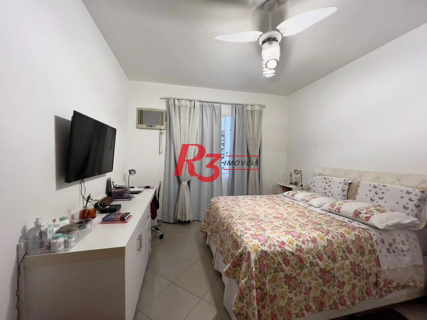 Casa com 3 dormitórios à venda, 182 m² por R$ 1.400.000,00 - Embaré - Santos/SP