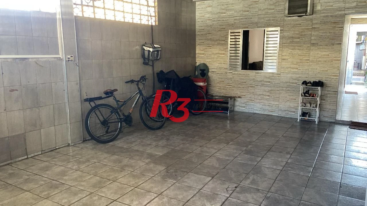 Casa com 3 dormitórios à venda, 150 m² por R$ 375.000,00 - Parque Bitaru - São Vicente/SP