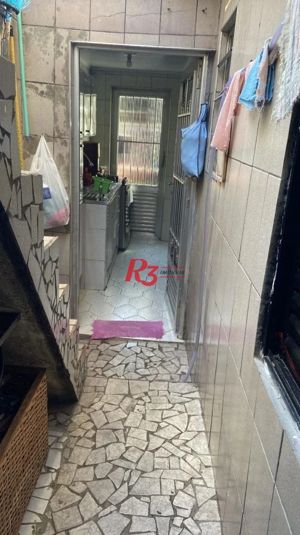 Casa com 3 dormitórios à venda, 150 m² por R$ 375.000,00 - Parque Bitaru - São Vicente/SP