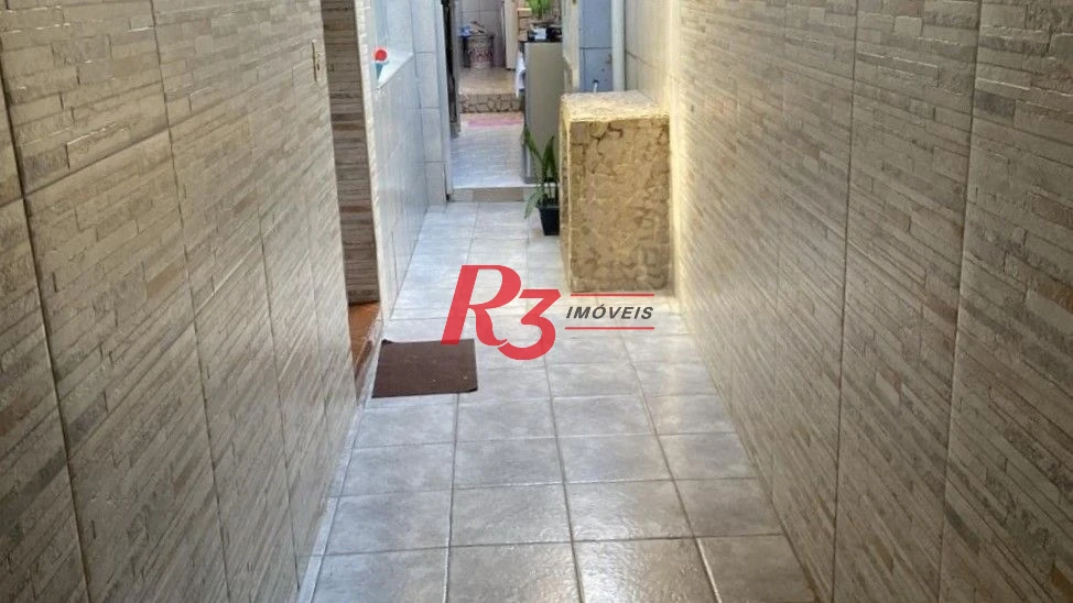 Casa com 3 dormitórios à venda, 150 m² por R$ 375.000,00 - Parque Bitaru - São Vicente/SP