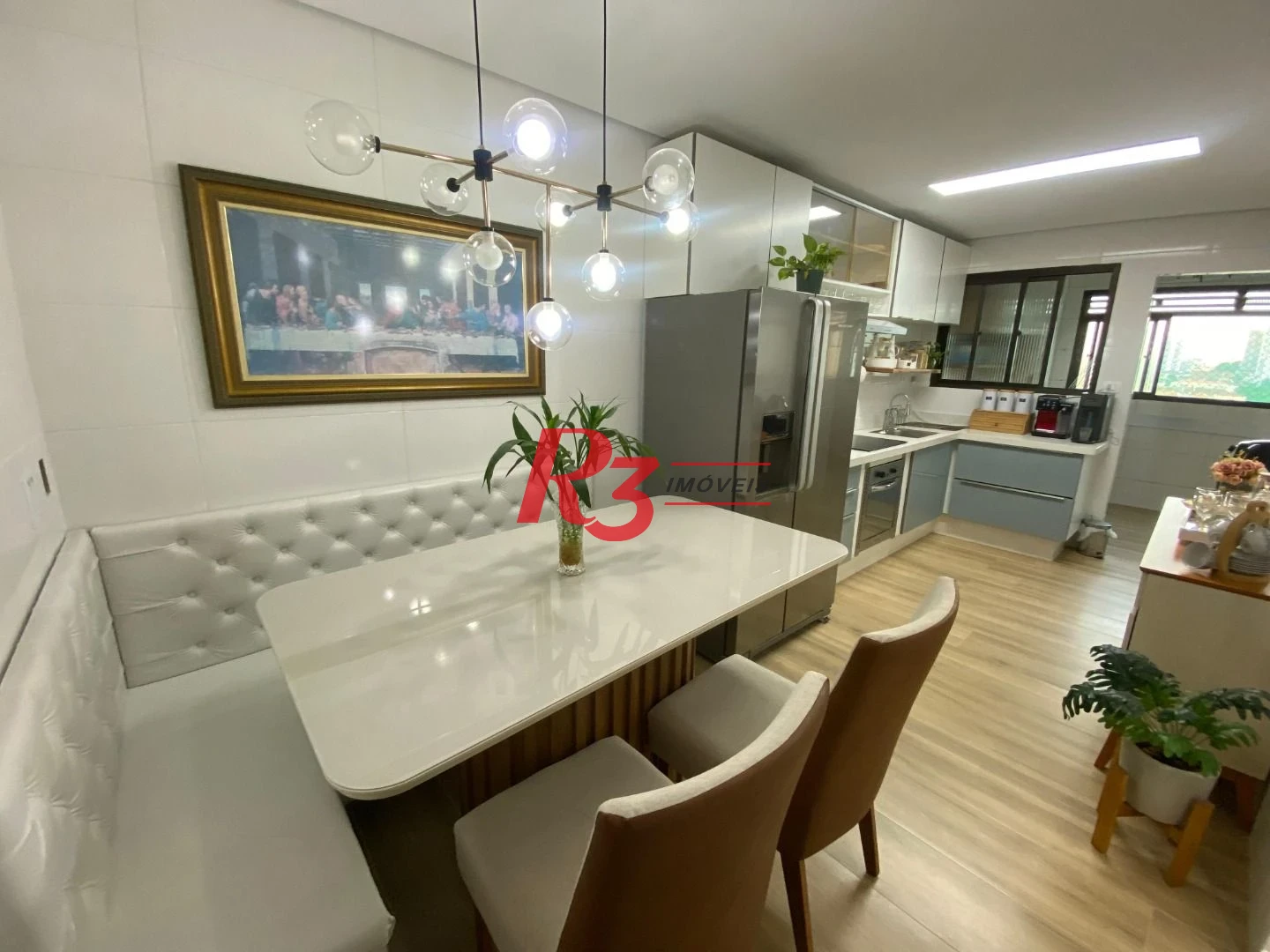 Apartamento com 2 dormitórios à venda, 100 m² por R$ 690.000,00 - Marapé - Santos/SP