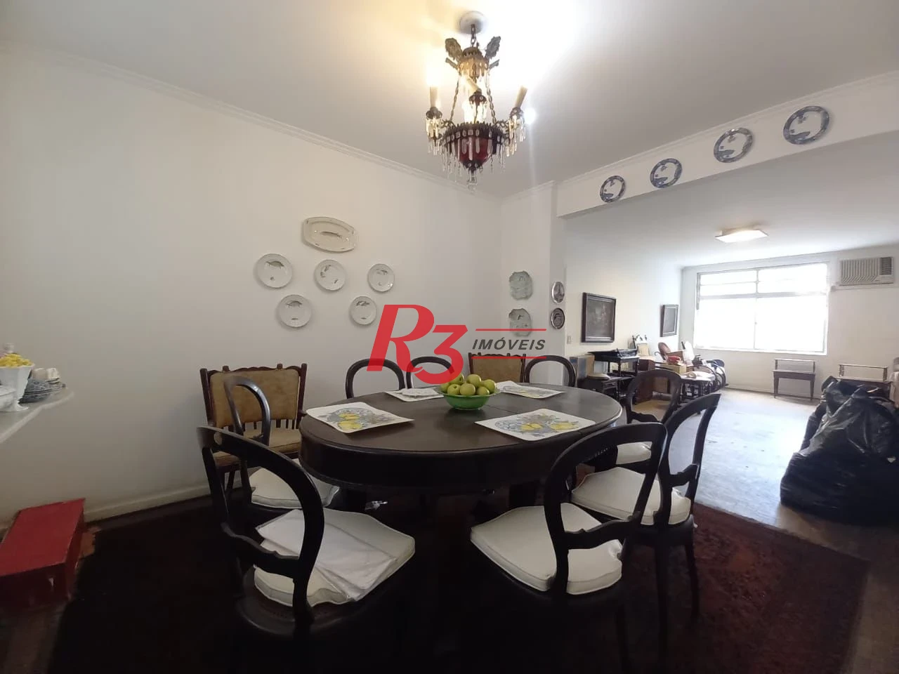 Apartamento com 3 dormitórios à venda, 224 m² por R$ 900.000,00 - Gonzaga - Santos/SP
