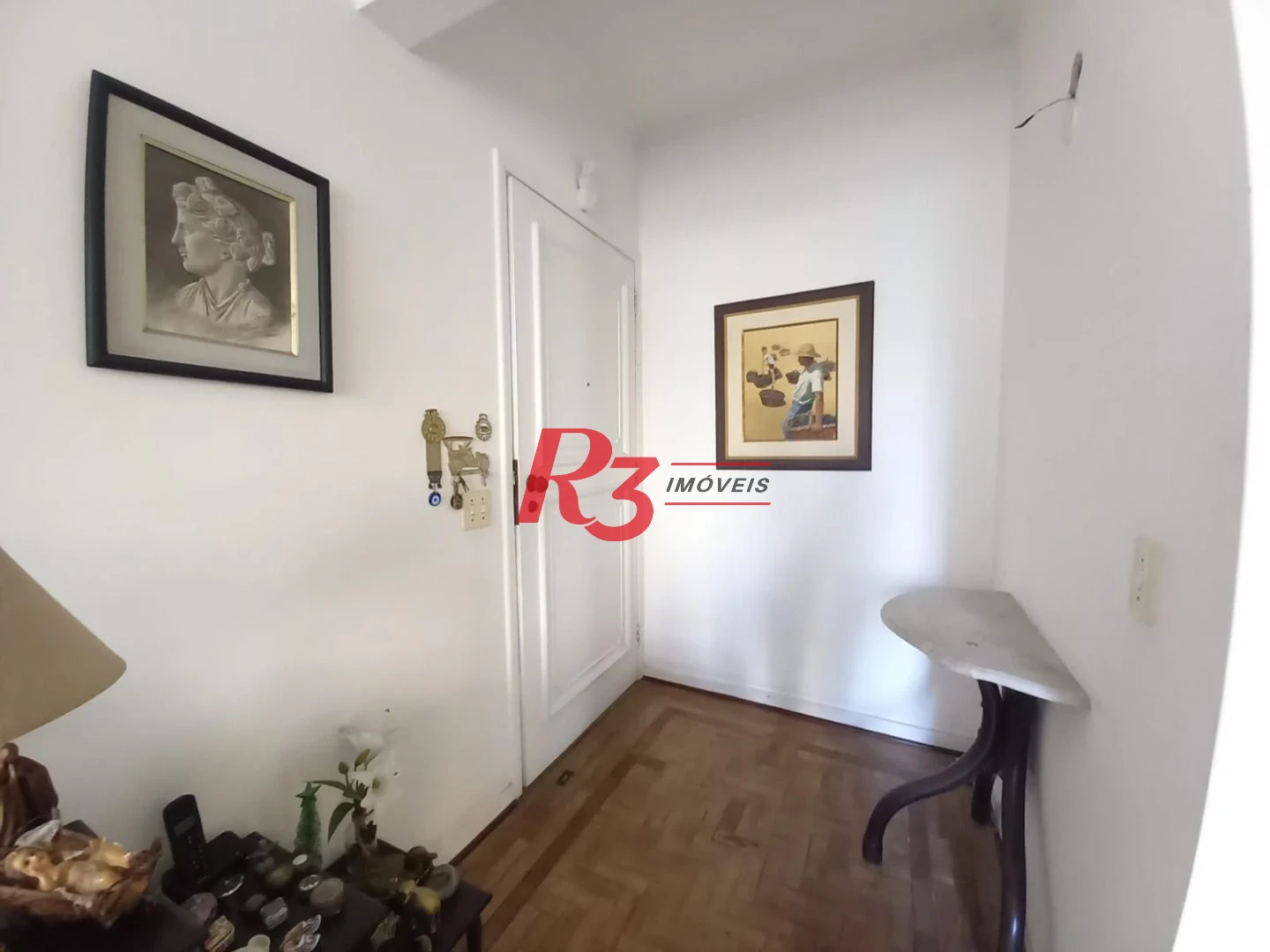 Apartamento com 3 dormitórios à venda, 224 m² por R$ 900.000,00 - Gonzaga - Santos/SP