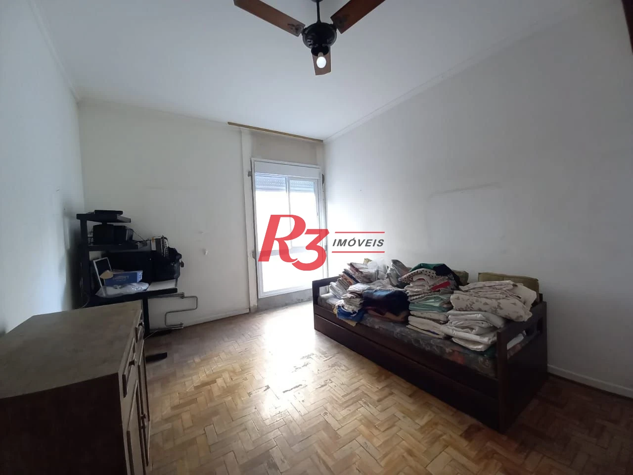 Apartamento com 3 dormitórios à venda, 224 m² por R$ 900.000,00 - Gonzaga - Santos/SP