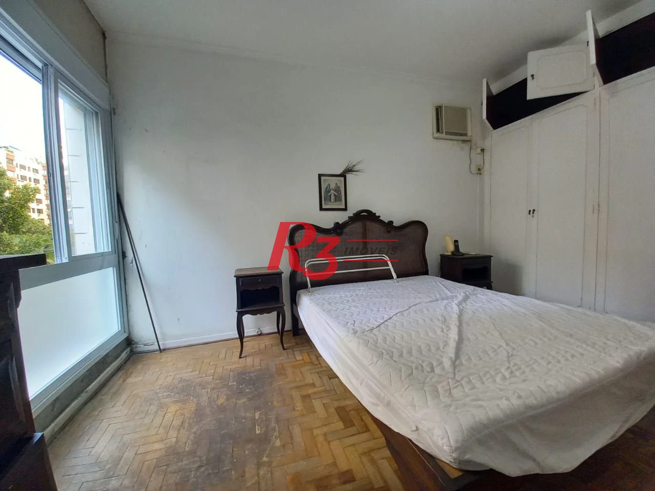 Apartamento com 3 dormitórios à venda, 224 m² por R$ 900.000,00 - Gonzaga - Santos/SP