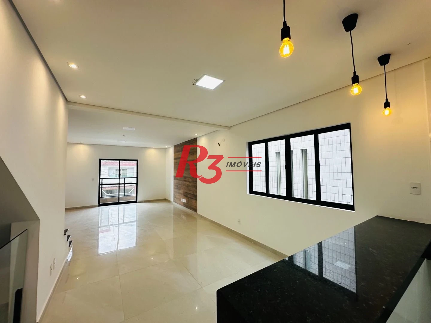Sobrado à venda, 220 m² por R$ 1.600.000,00 - Embaré - Santos/SP