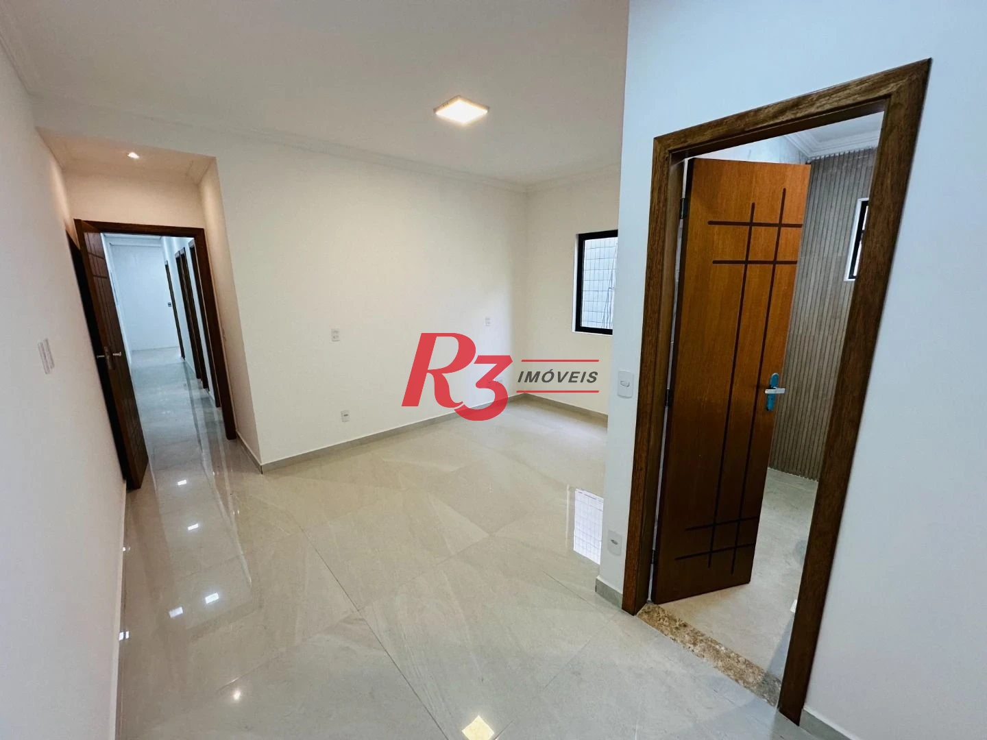 Sobrado à venda, 220 m² por R$ 1.600.000,00 - Embaré - Santos/SP