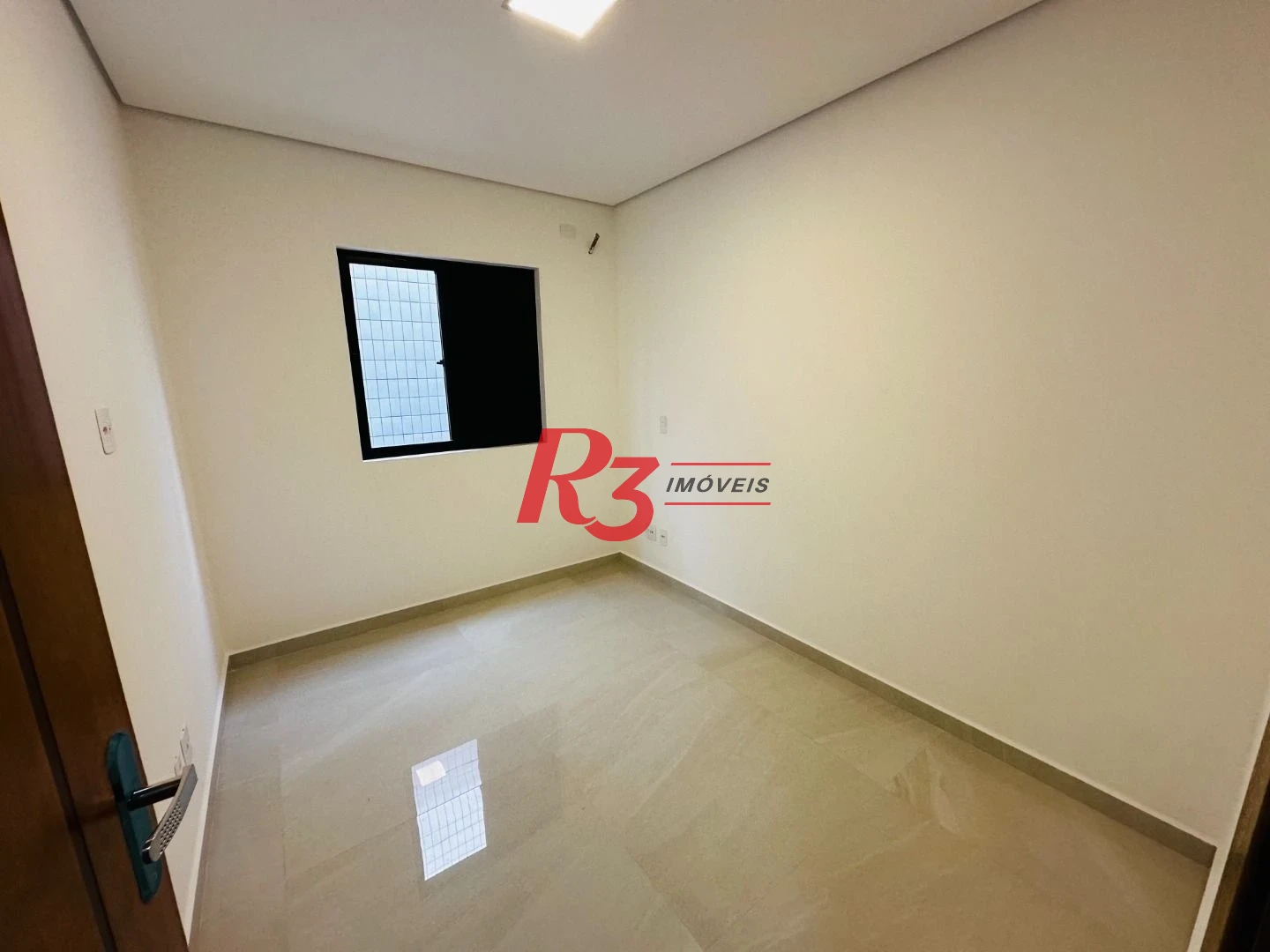 Sobrado à venda, 220 m² por R$ 1.600.000,00 - Embaré - Santos/SP