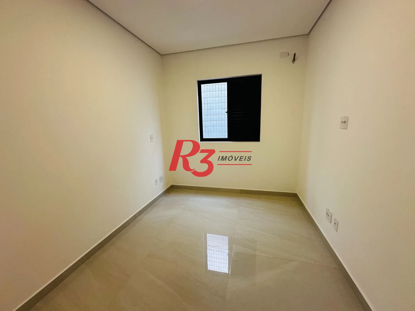 Sobrado à venda, 220 m² por R$ 1.600.000,00 - Embaré - Santos/SP