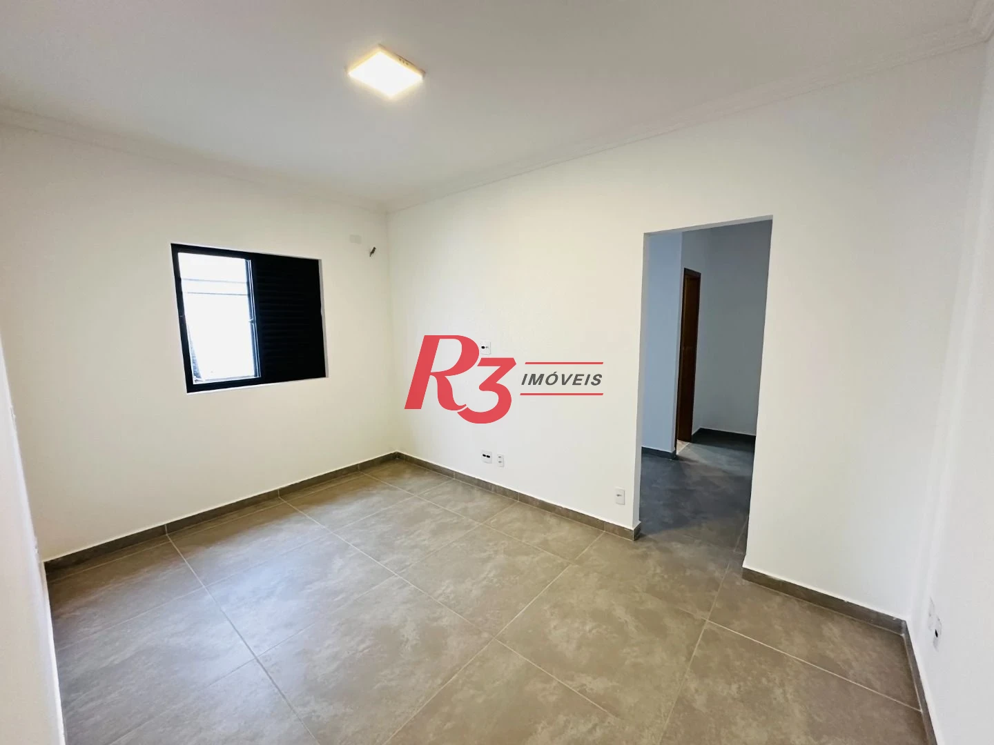 Sobrado à venda, 220 m² por R$ 1.600.000,00 - Embaré - Santos/SP