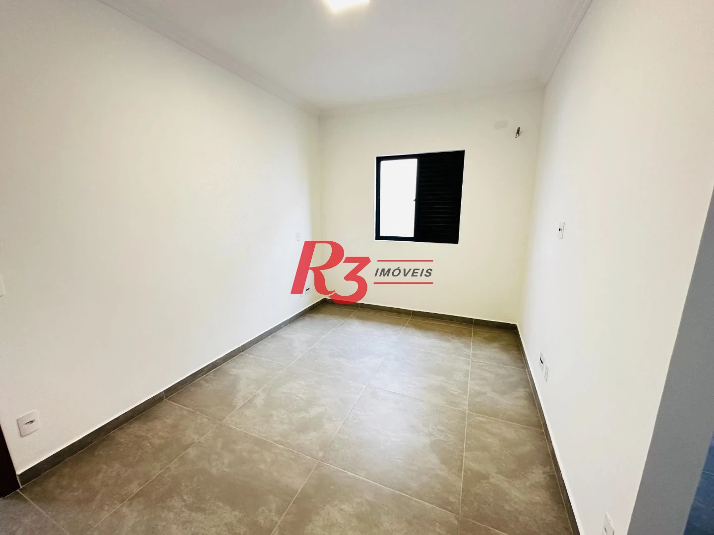 Sobrado à venda, 220 m² por R$ 1.600.000,00 - Embaré - Santos/SP
