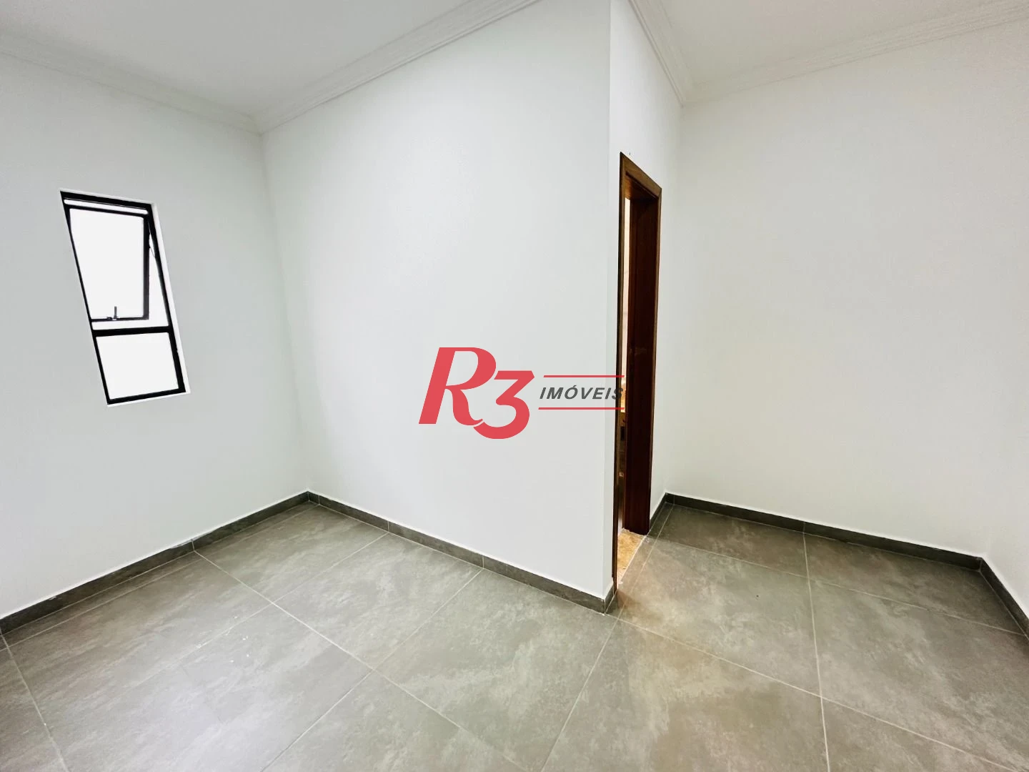Sobrado à venda, 220 m² por R$ 1.600.000,00 - Embaré - Santos/SP