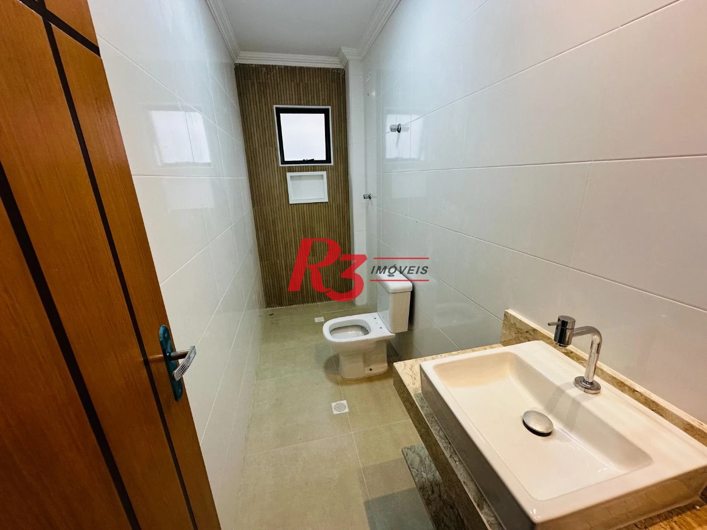 Sobrado à venda, 220 m² por R$ 1.600.000,00 - Embaré - Santos/SP