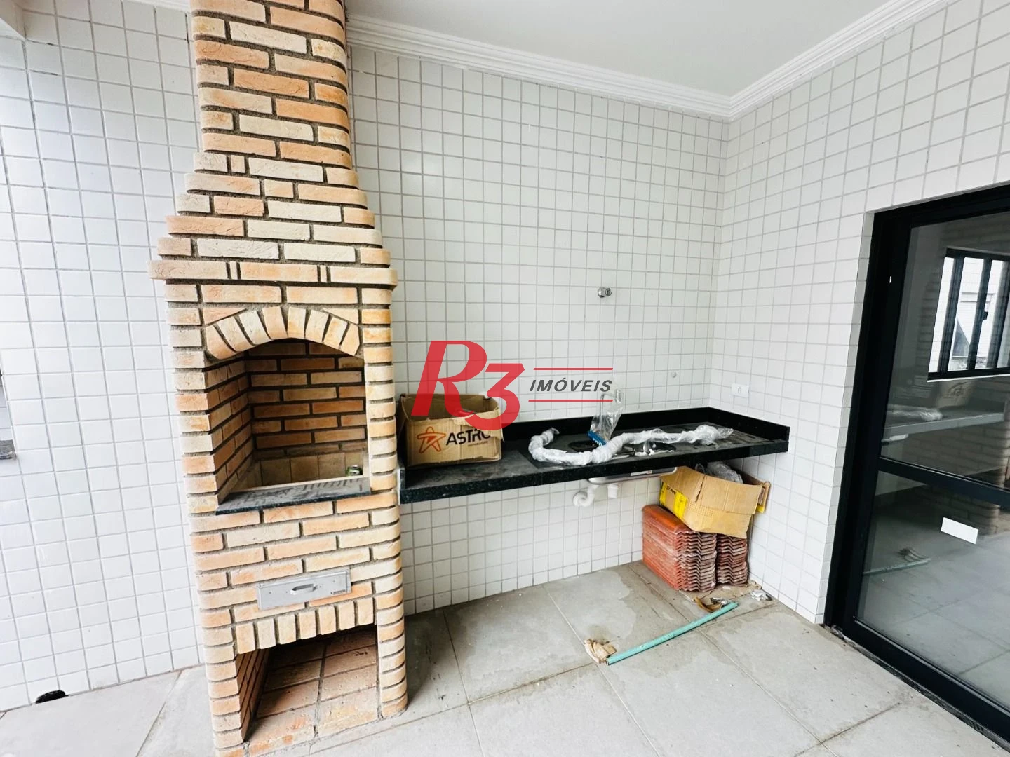 Sobrado à venda, 220 m² por R$ 1.600.000,00 - Embaré - Santos/SP