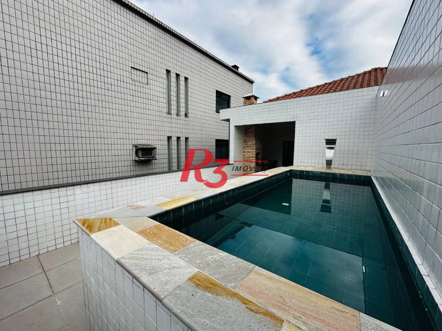 Sobrado à venda, 220 m² por R$ 1.600.000,00 - Embaré - Santos/SP