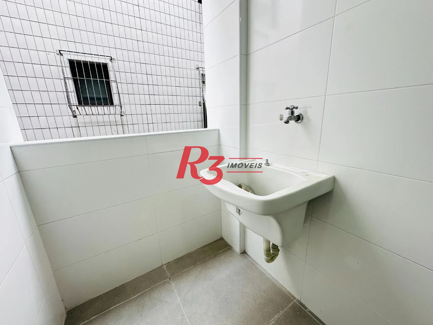 Sobrado à venda, 220 m² por R$ 1.600.000,00 - Embaré - Santos/SP