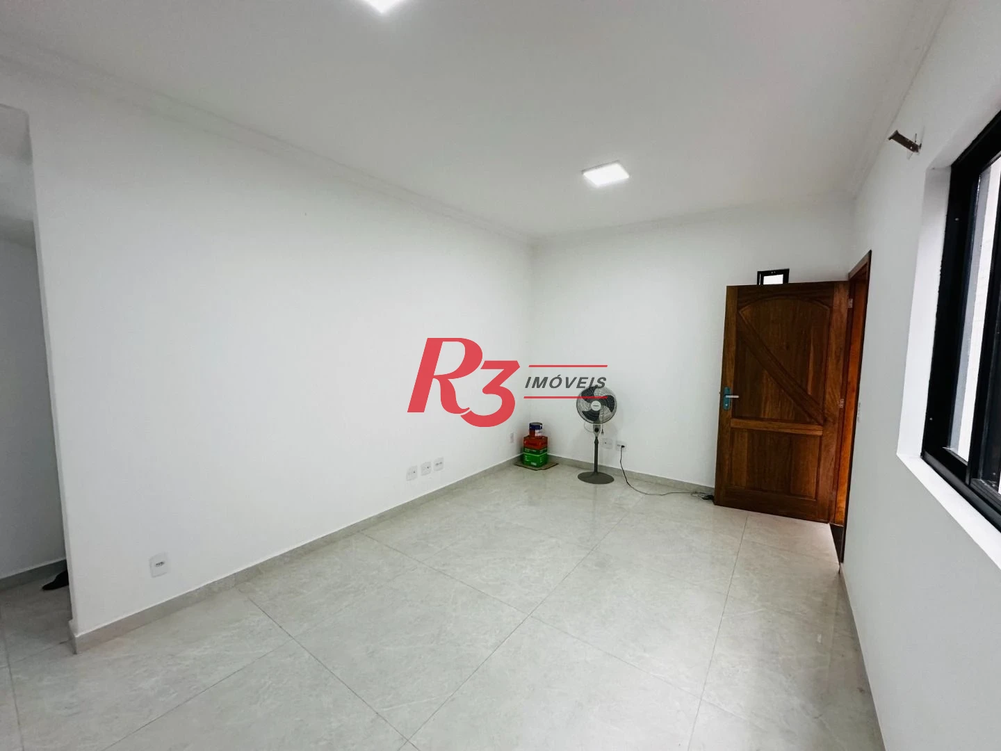 Sobrado à venda, 160 m² por R$ 950.000,00 - Embaré - Santos/SP