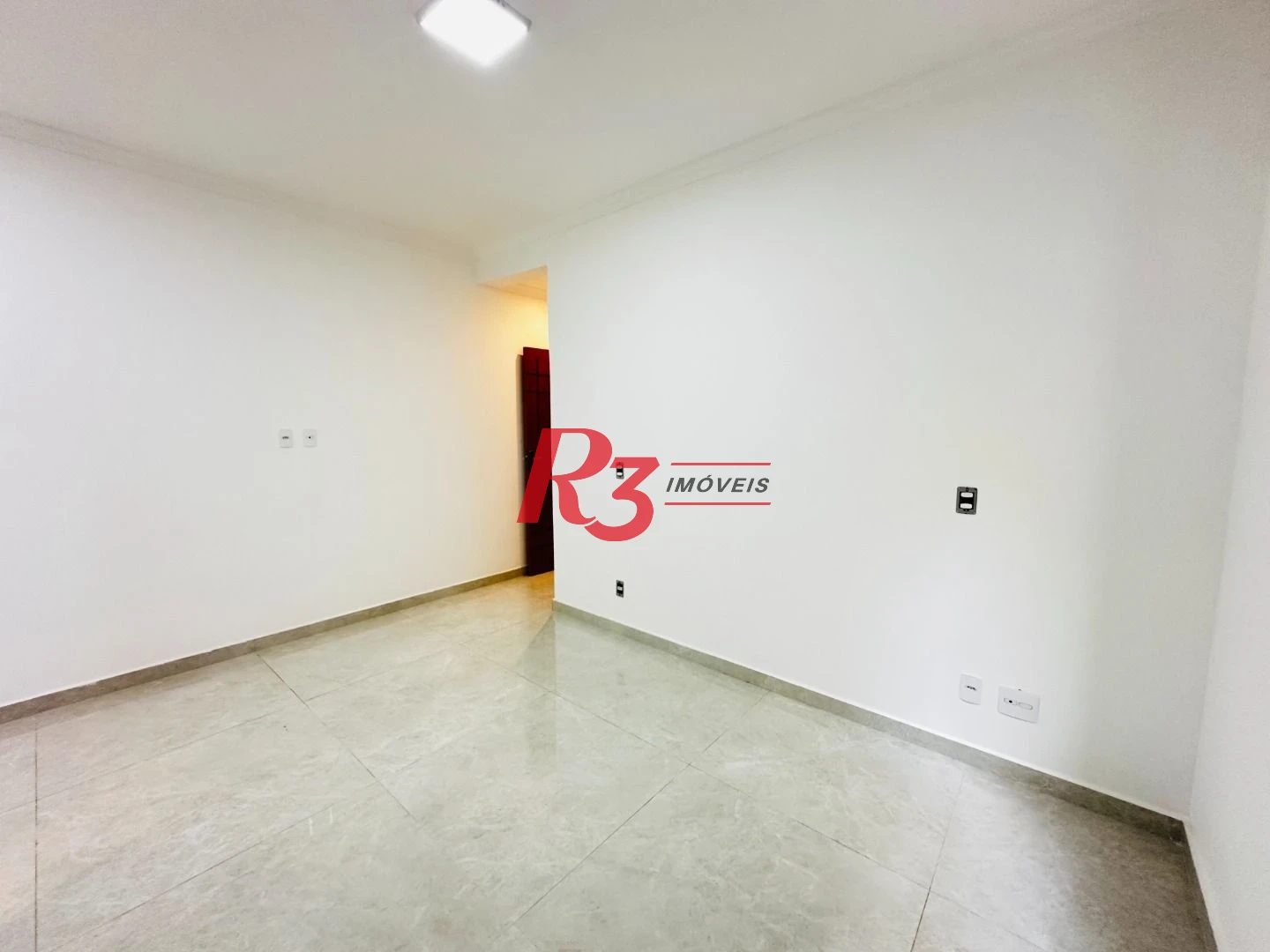 Sobrado à venda, 160 m² por R$ 950.000,00 - Embaré - Santos/SP