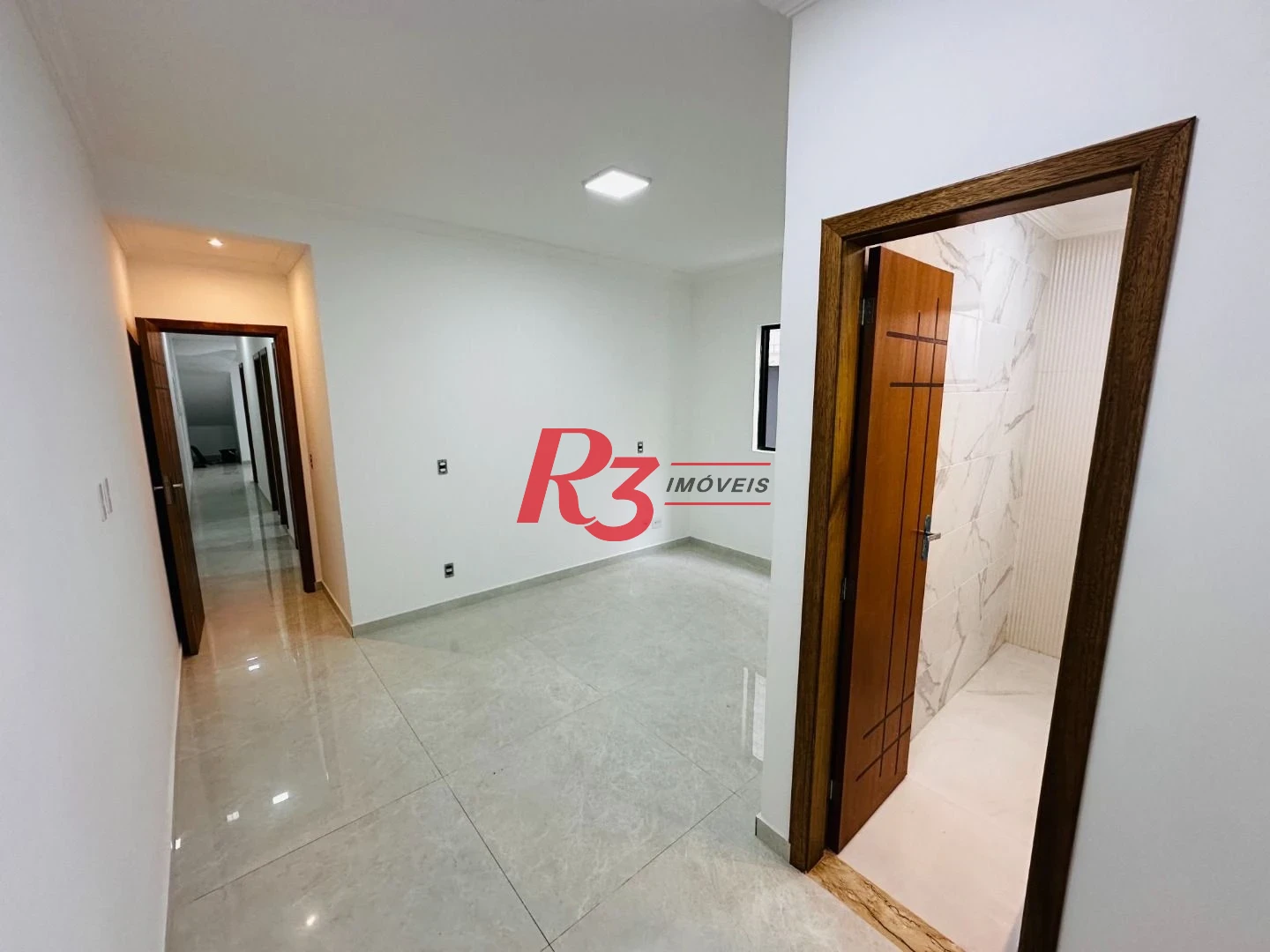 Sobrado à venda, 160 m² por R$ 950.000,00 - Embaré - Santos/SP