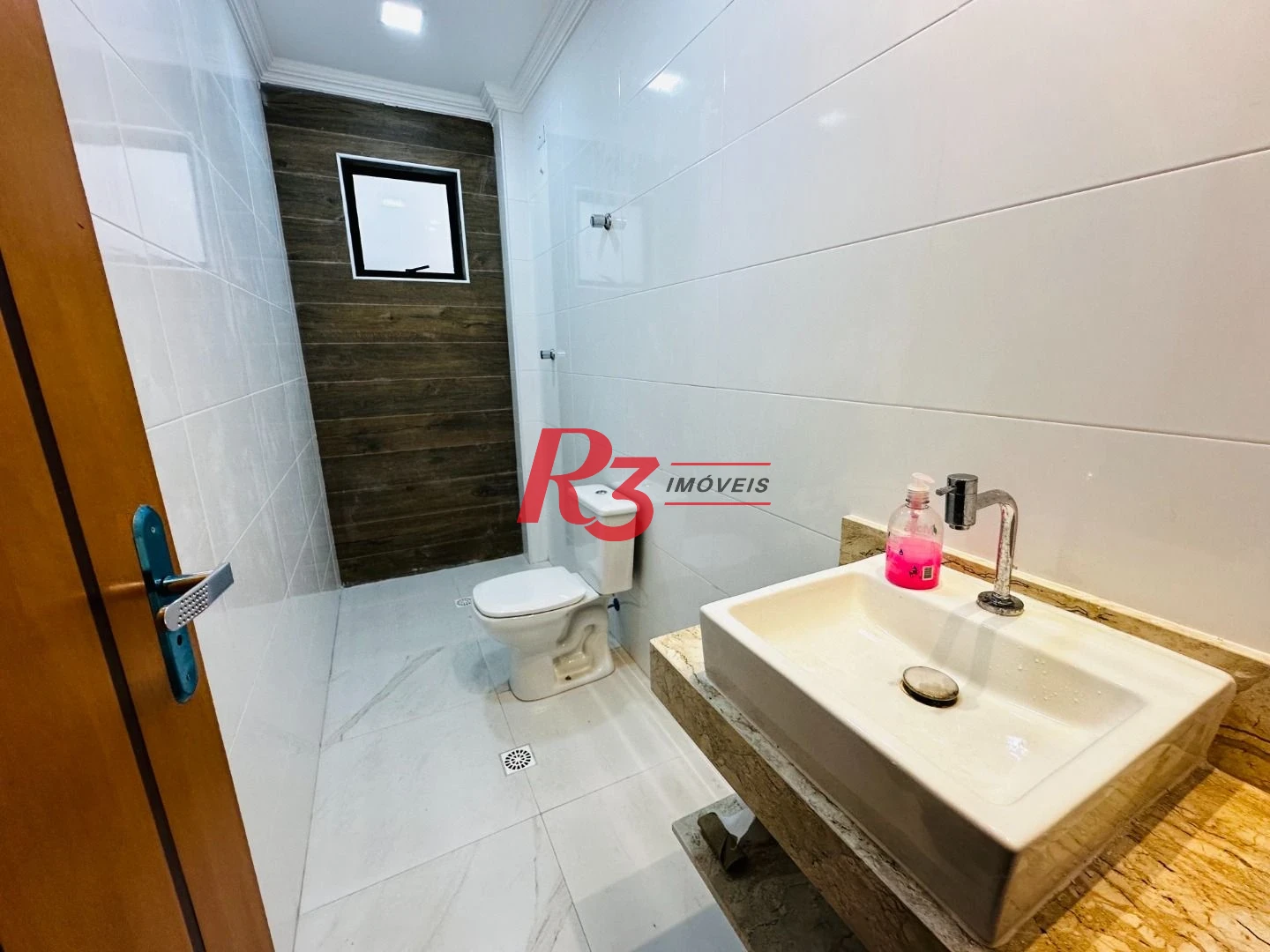 Sobrado à venda, 160 m² por R$ 950.000,00 - Embaré - Santos/SP