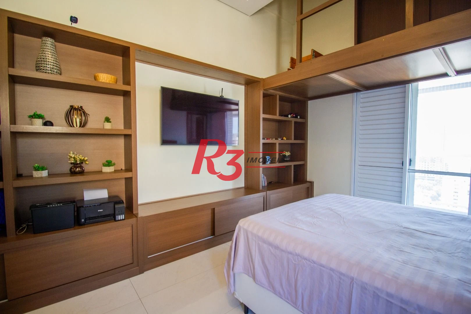 Apartamento com 2 dormitórios à venda, 114 m² por R$ 1.650.000,00 - Pompéia - Santos/SP