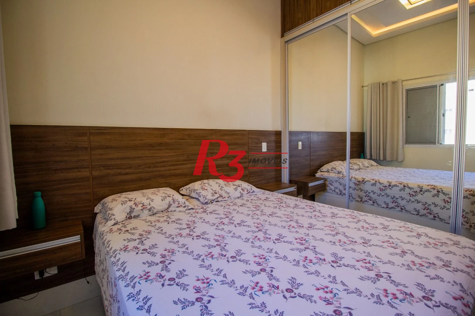Apartamento com 2 dormitórios à venda, 114 m² por R$ 1.650.000,00 - Pompéia - Santos/SP
