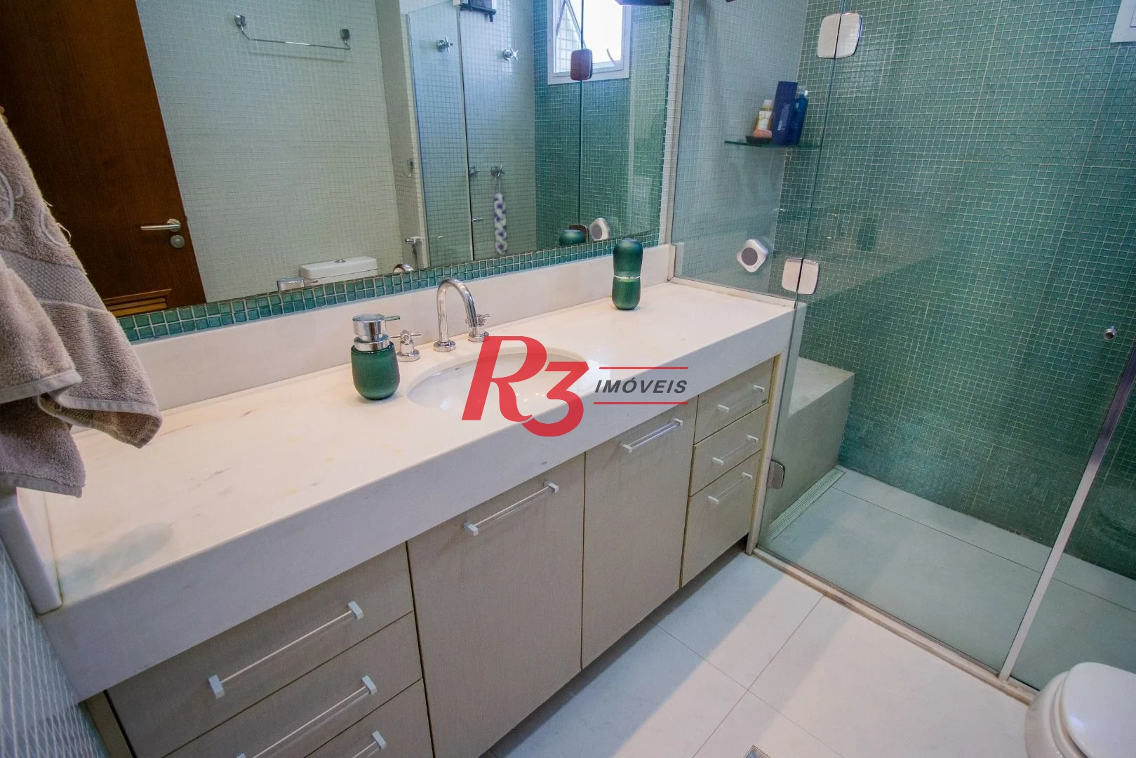 Apartamento com 2 dormitórios à venda, 114 m² por R$ 1.650.000,00 - Pompéia - Santos/SP