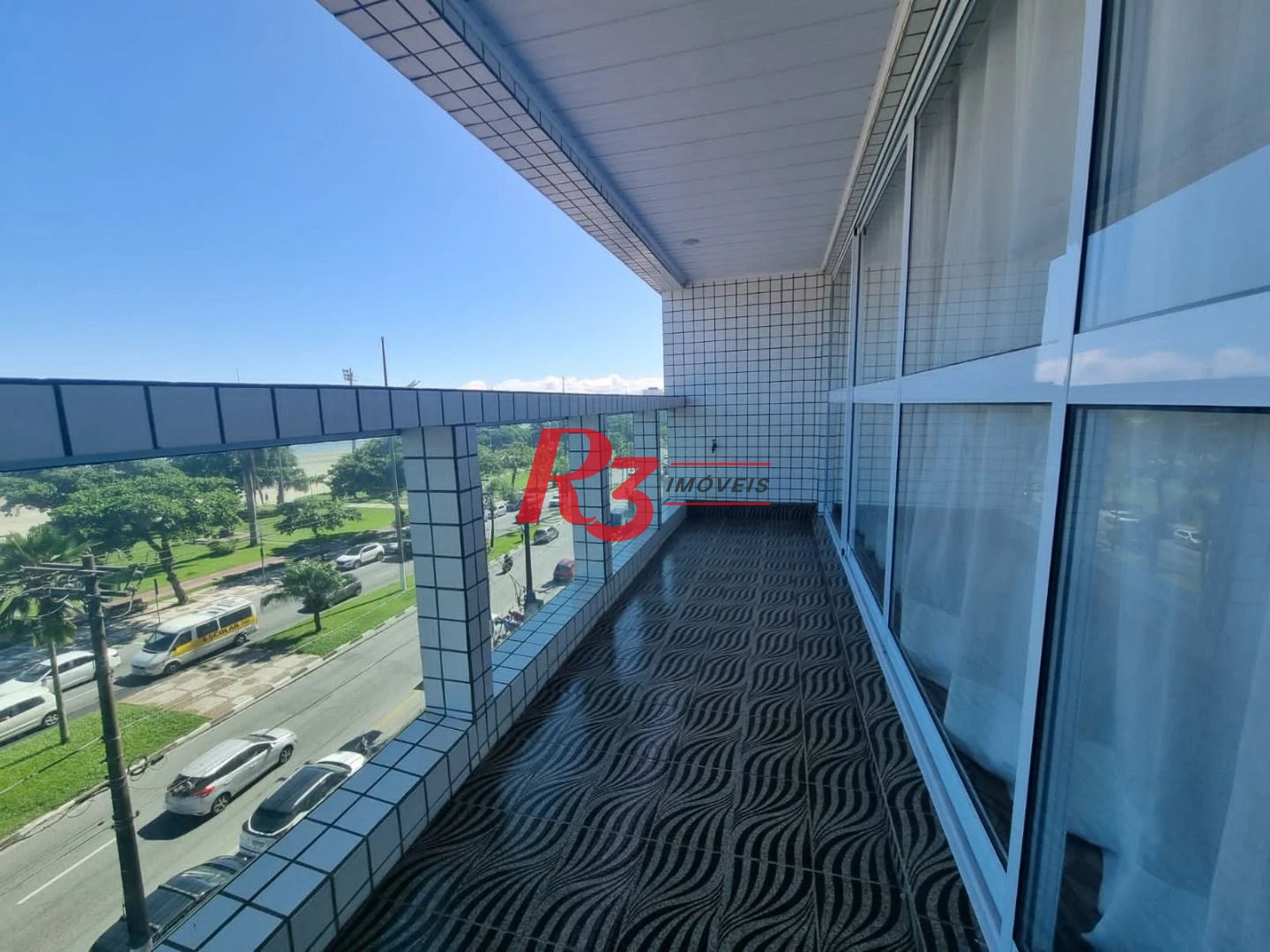Apartamento com 4 dormitórios à venda, 200 m² por R$ 1.330.000,00 - Embaré - Santos/SP