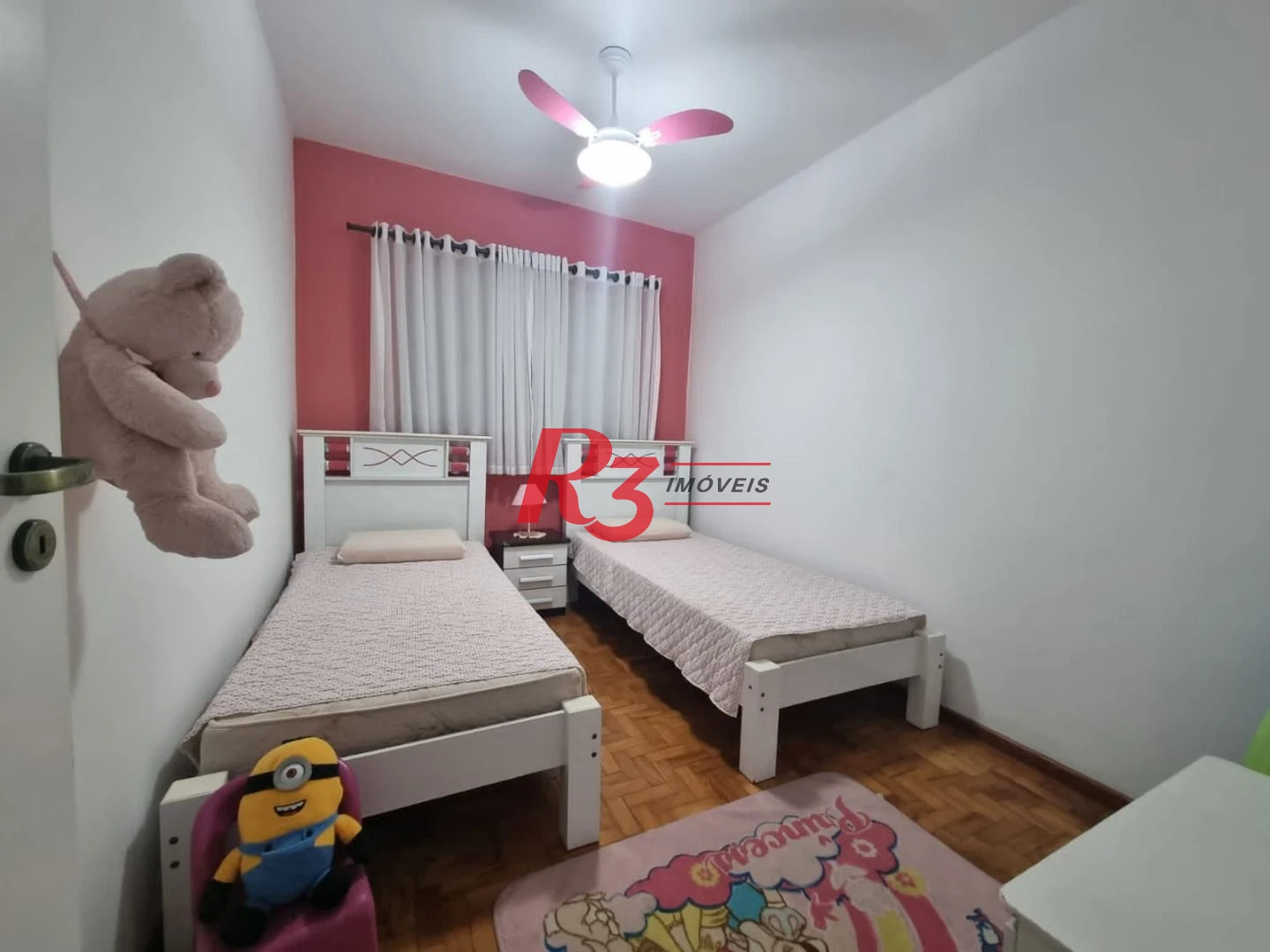 Apartamento com 4 dormitórios à venda, 200 m² por R$ 1.330.000,00 - Embaré - Santos/SP