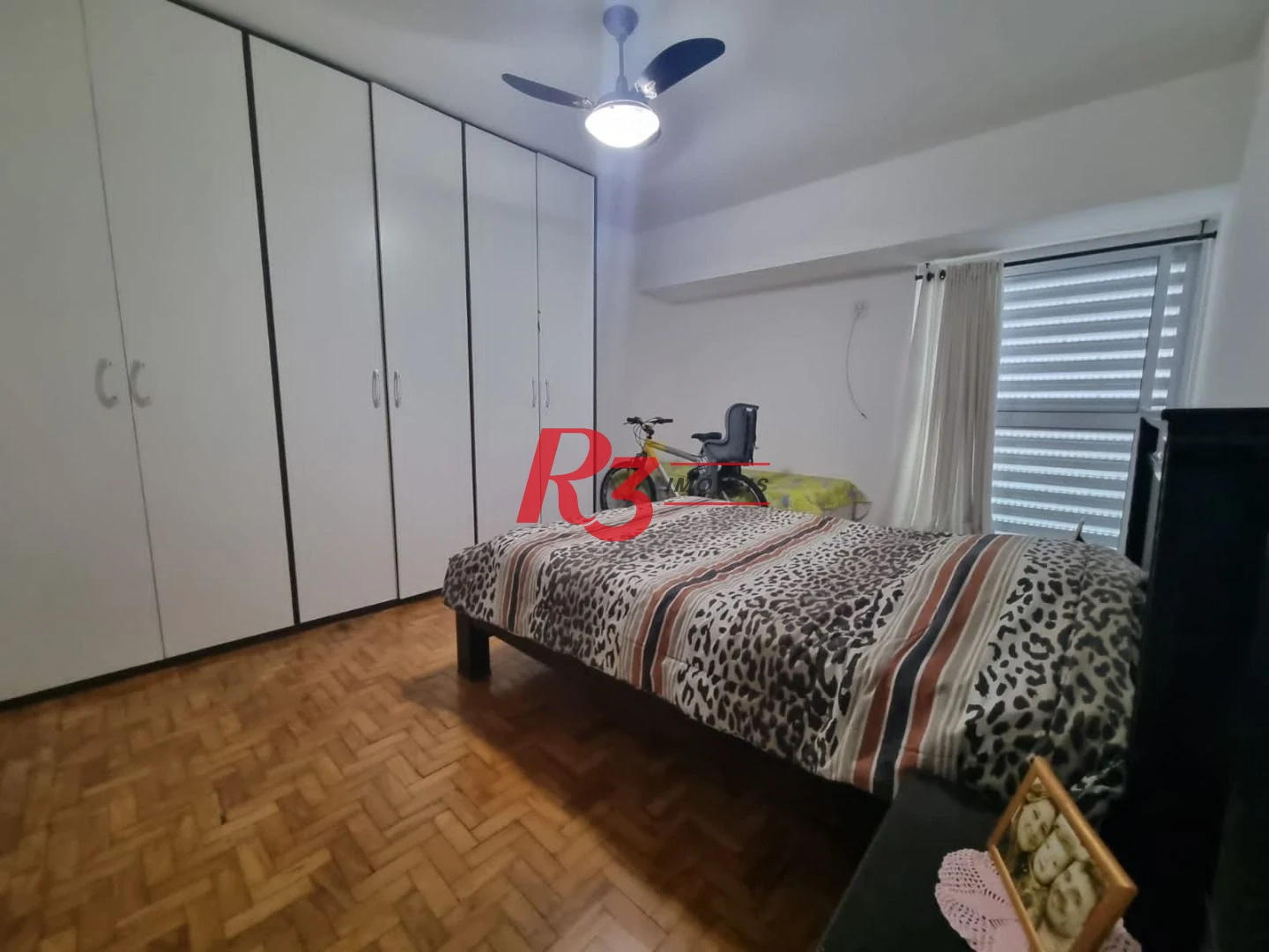 Apartamento com 4 dormitórios à venda, 200 m² por R$ 1.330.000,00 - Embaré - Santos/SP