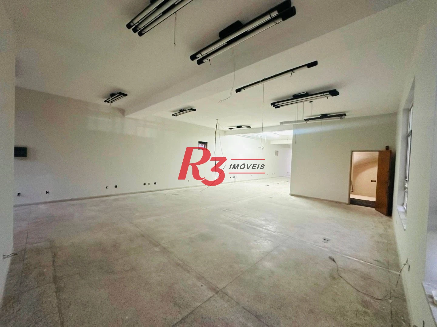 Sala, 269 m² - venda por R$ 1.360.000,00 ou aluguel por R$ 14.000,00/mês - Vila Matias - Santos/SP