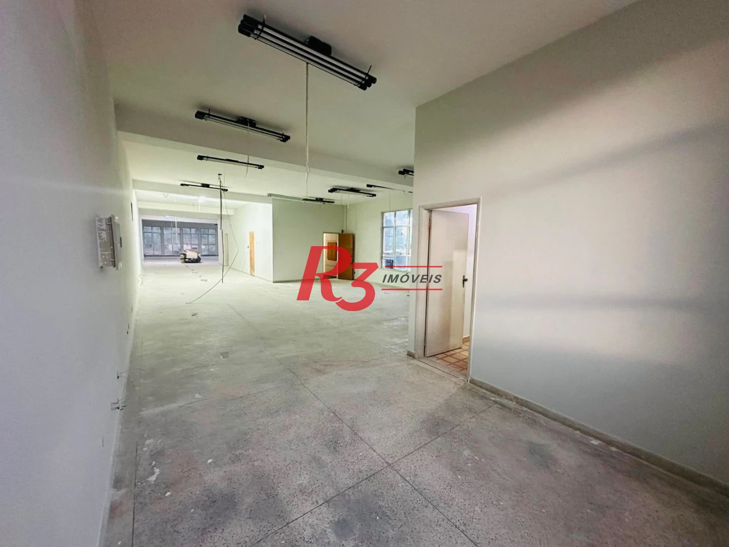Sala, 269 m² - venda por R$ 1.360.000,00 ou aluguel por R$ 14.000,00/mês - Vila Matias - Santos/SP