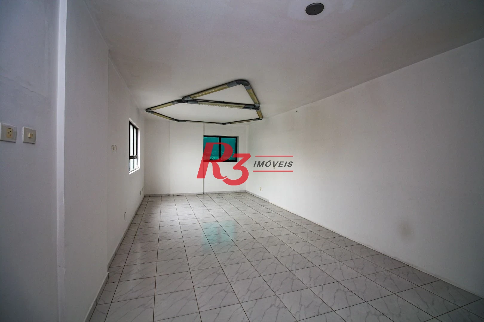 Sala para alugar, 115 m² por R$ 4.500,02/mês - Vila Mathias - Santos/SP